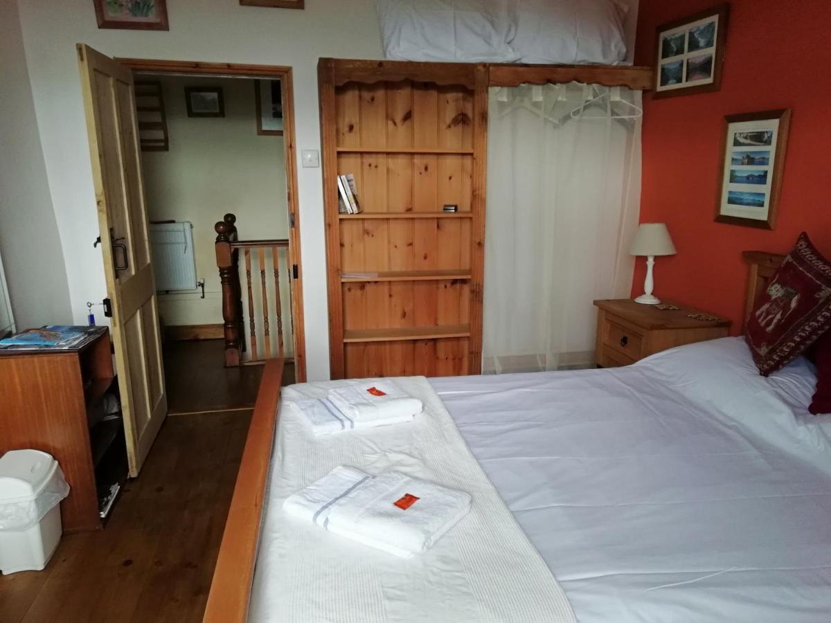 Clearview Cottage セント・オーステル エクステリア 写真